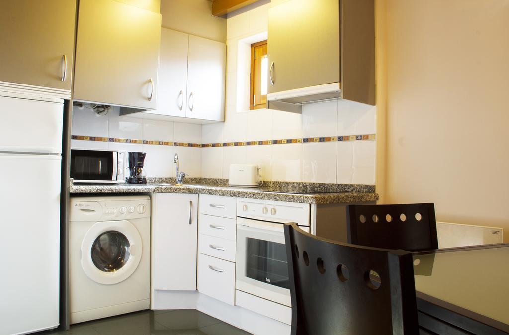 Apartamentos Cean Bermudez Gijon Ngoại thất bức ảnh