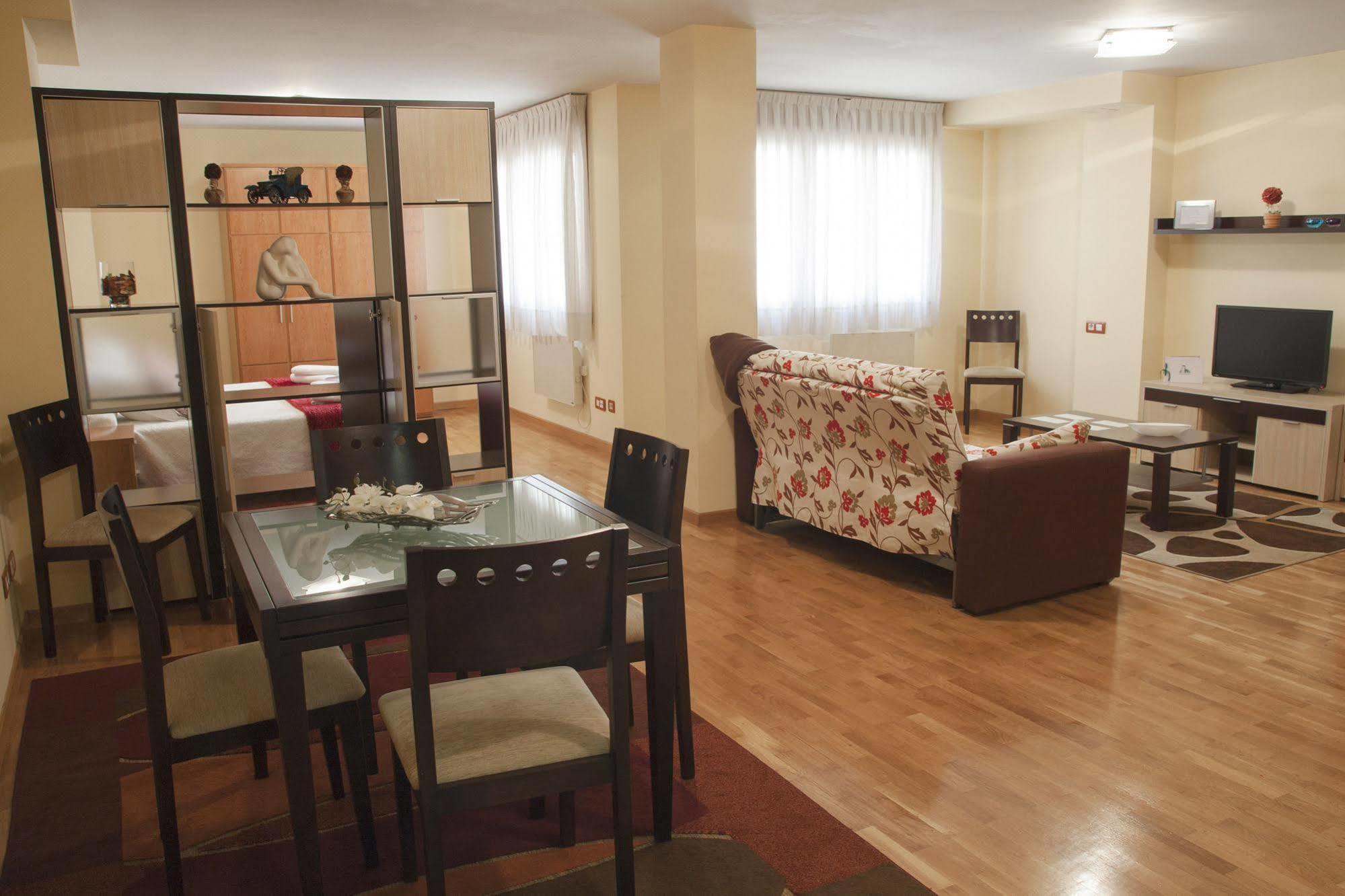 Apartamentos Cean Bermudez Gijon Ngoại thất bức ảnh